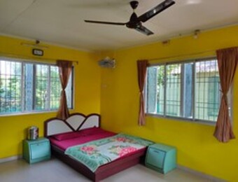 Resort with bungalow room near thane